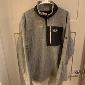 Mountain Hardware Quarter Zip Pullover